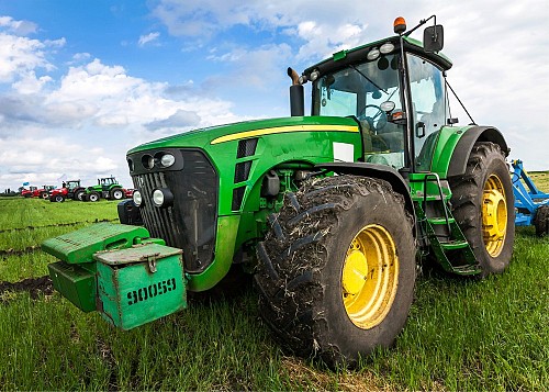 Tractor fleece blanket 100*140cm